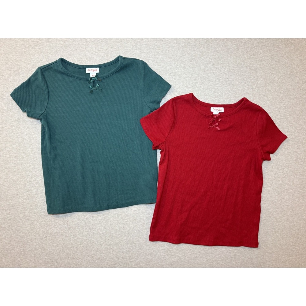 cat & jack. red & green t-shirts bundle. kids size 8. with bow.